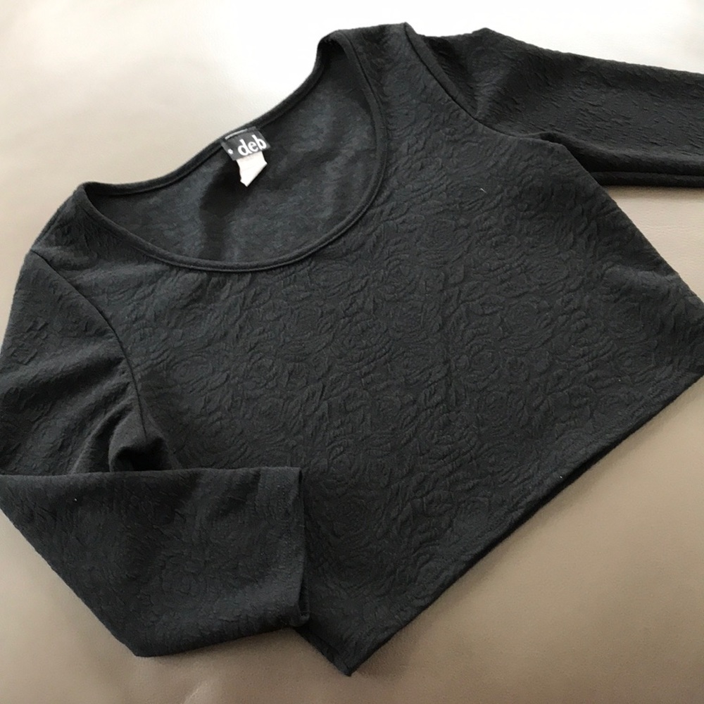 Black crop top